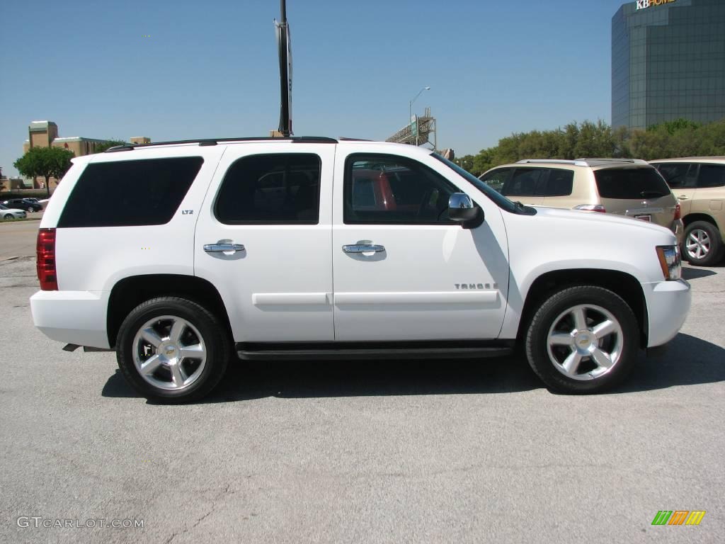 2007 Tahoe LTZ - Summit White / Light Cashmere/Ebony photo #5