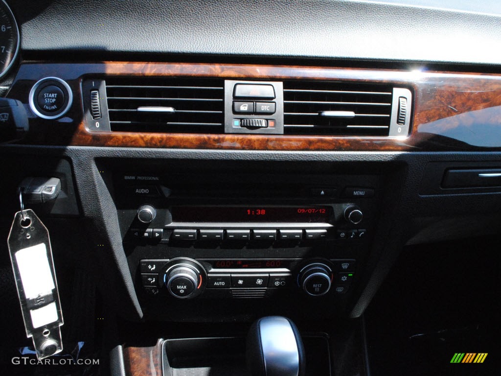 2009 3 Series 328i Sedan - Titanium Silver Metallic / Black photo #25