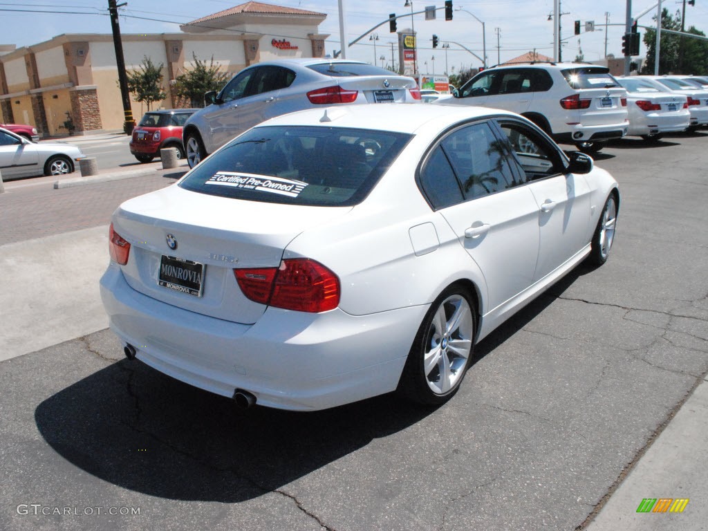 2009 3 Series 335i Sedan - Alpine White / Black photo #8