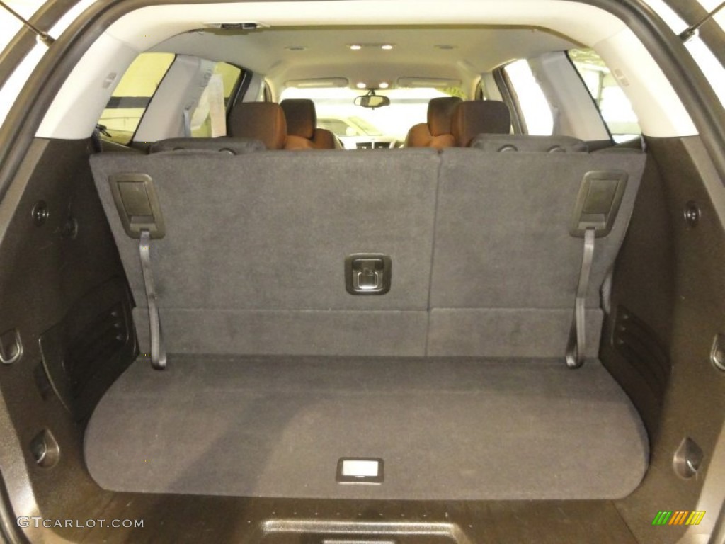 2010 Traverse LT AWD - Summit White / Ebony photo #21