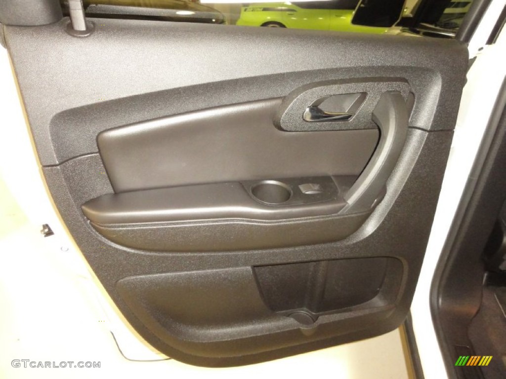 2010 Traverse LT AWD - Summit White / Ebony photo #23