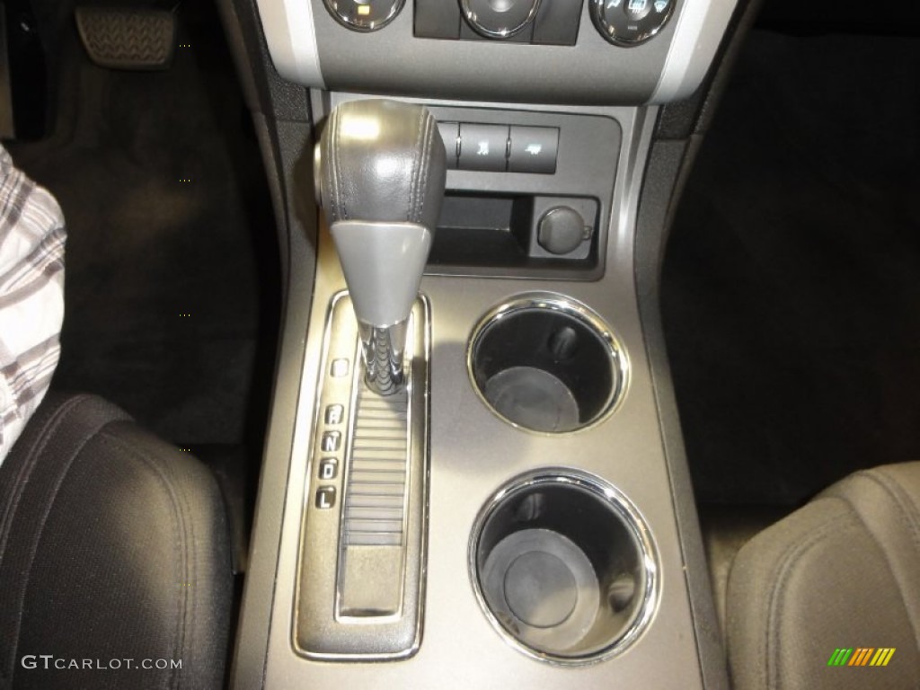 2010 Traverse LT AWD - Summit White / Ebony photo #31