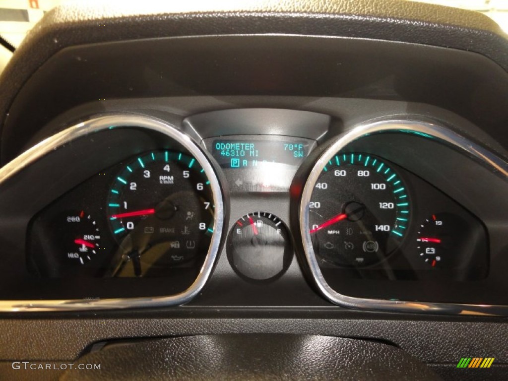 2010 Traverse LT AWD - Summit White / Ebony photo #32