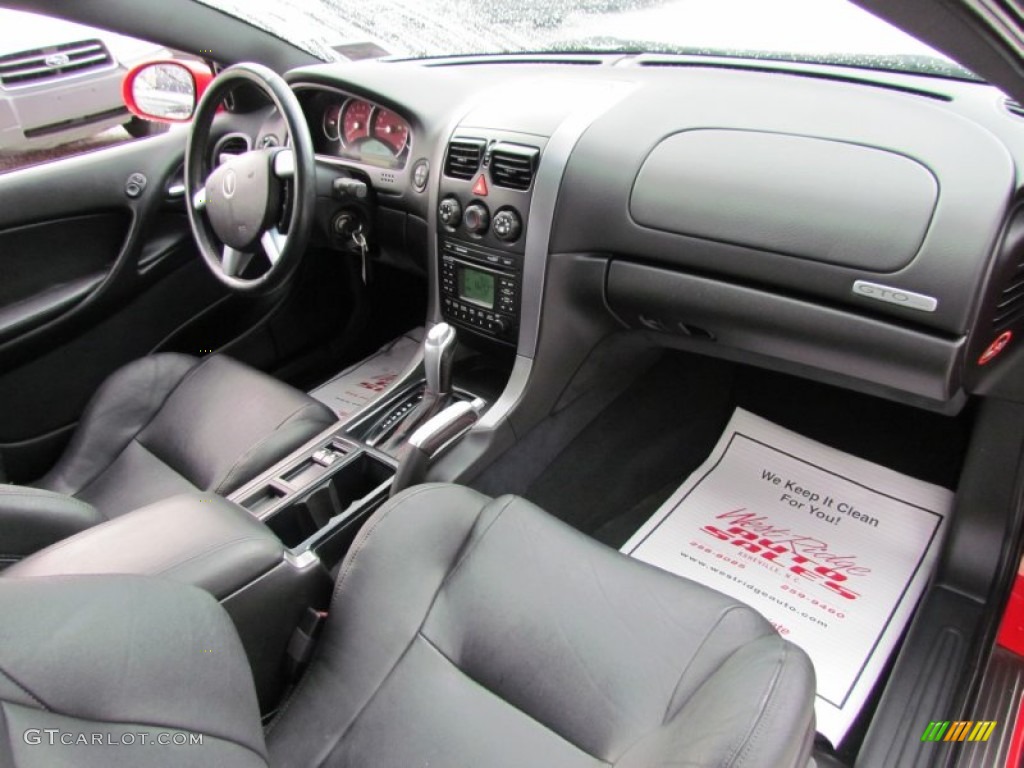 Black Interior 2004 Pontiac GTO Coupe Photo #70547230