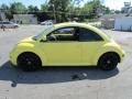 2000 Yellow Volkswagen New Beetle GL Coupe  photo #9
