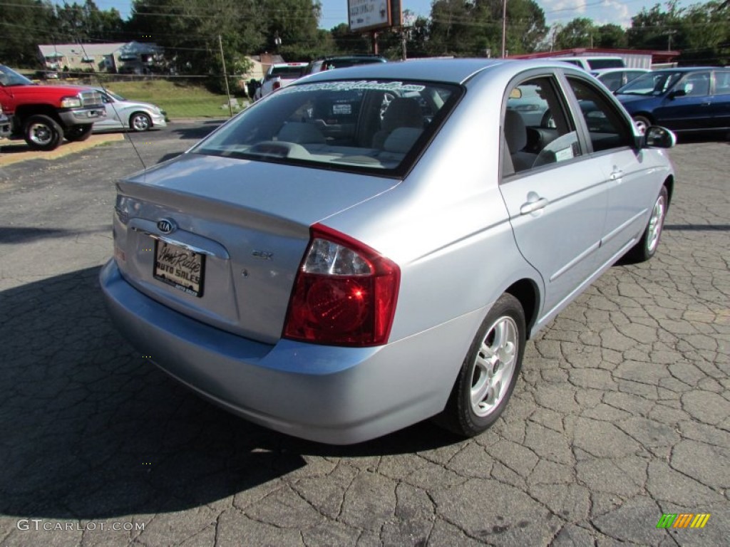 2005 Spectra LX Sedan - Ice Blue / Gray photo #4