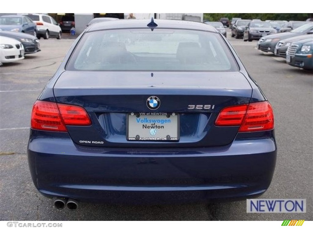 2011 3 Series 328i xDrive Coupe - Deep Sea Blue Metallic / Black photo #6