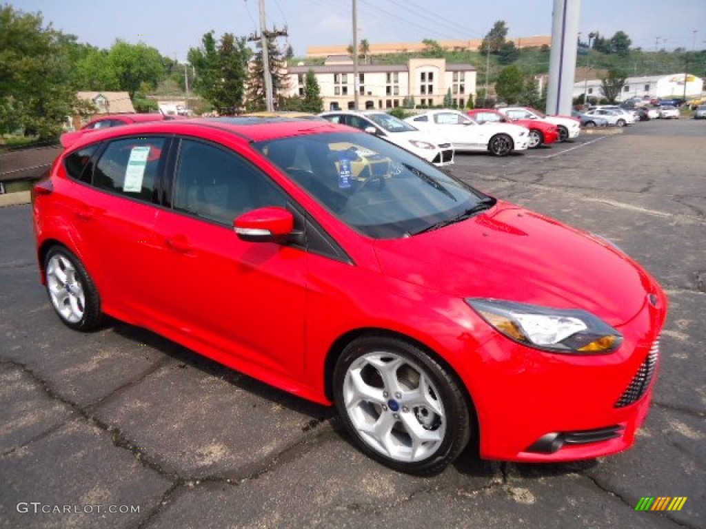 2013 Focus ST Hatchback - Race Red / ST Charcoal Black Full-Leather Recaro Seats photo #1