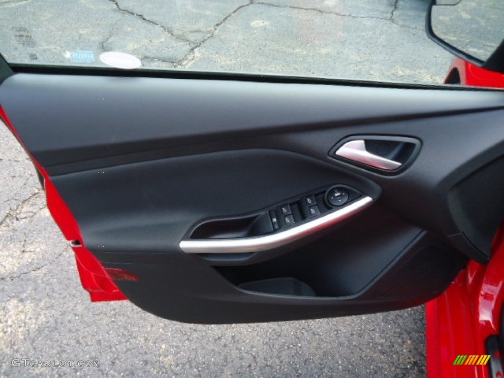 2013 Ford Focus ST Hatchback ST Charcoal Black Full-Leather Recaro Seats Door Panel Photo #70550797
