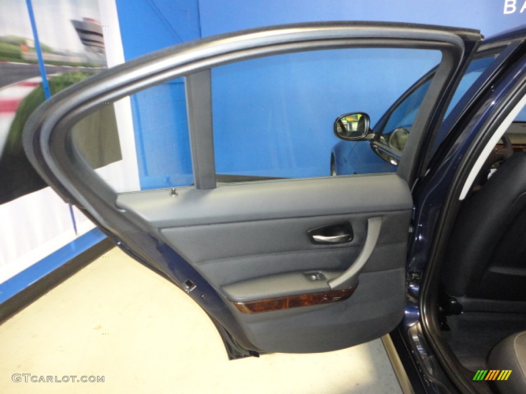 2010 3 Series 328i xDrive Sedan - Monaco Blue Metallic / Black Dakota Leather photo #20