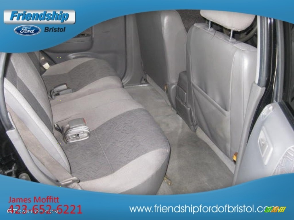 2003 Rodeo S V6 4WD - Ebony Black / Gray photo #23