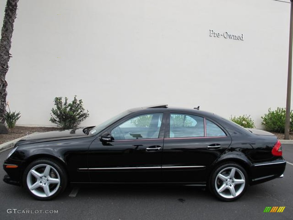 2008 E 550 Sedan - Black / Sahara Beige/Black photo #3