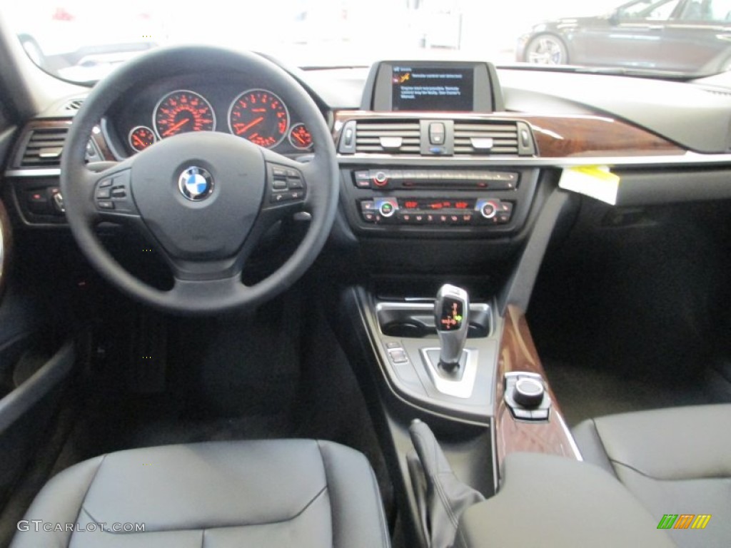2013 BMW 3 Series 328i xDrive Sedan Black Dashboard Photo #70557040