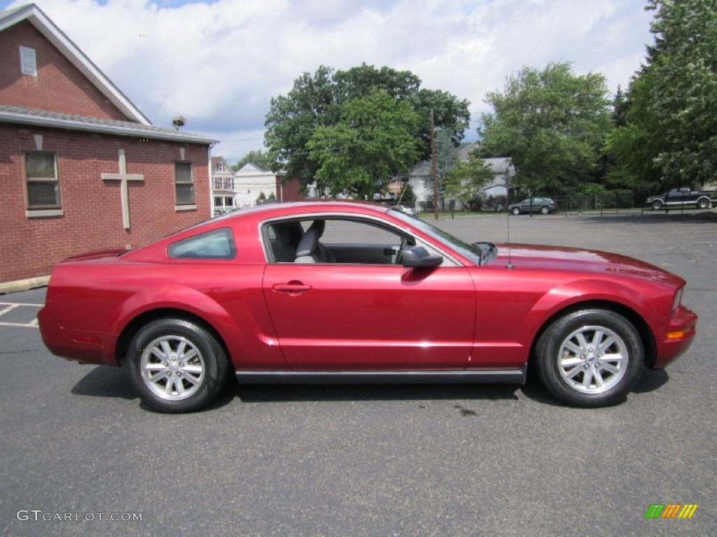 2007 Mustang V6 Deluxe Coupe - Redfire Metallic / Light Graphite photo #9
