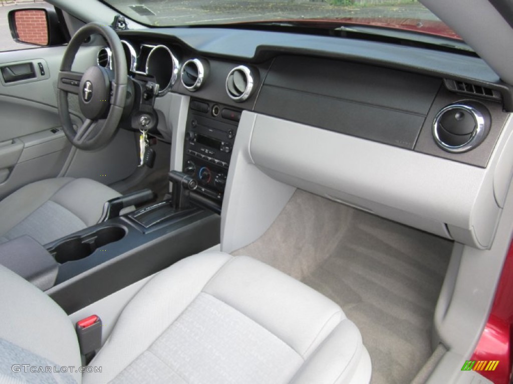 2007 Mustang V6 Deluxe Coupe - Redfire Metallic / Light Graphite photo #16
