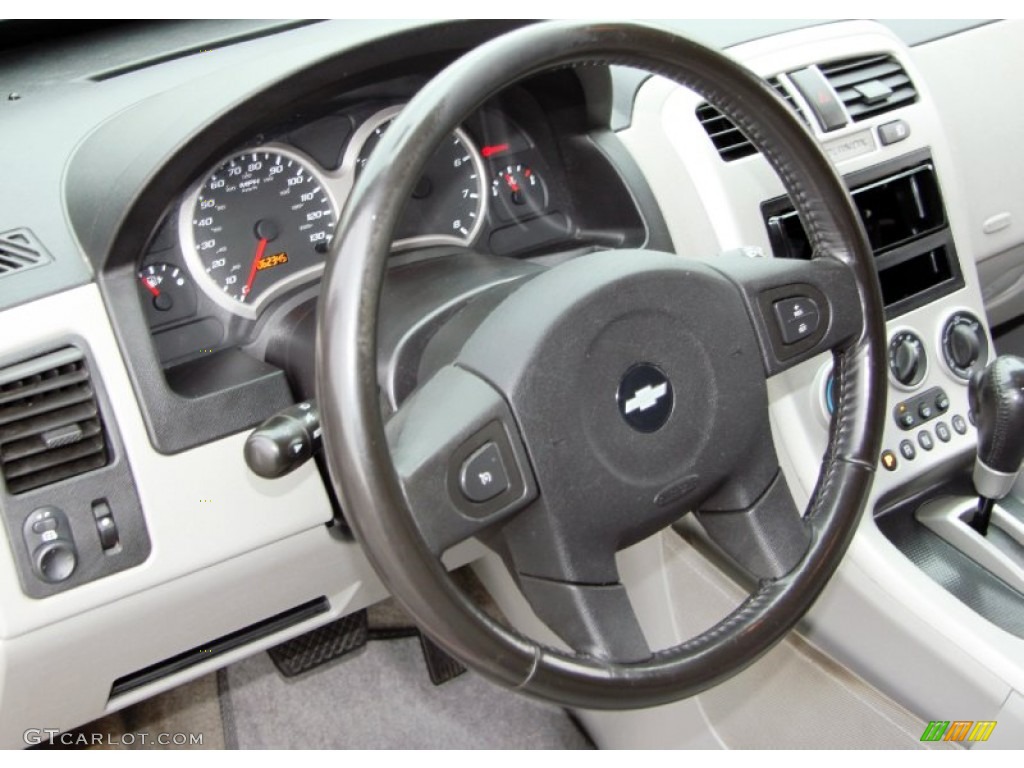 2005 Chevrolet Equinox LT AWD Light Gray Steering Wheel Photo #70558459