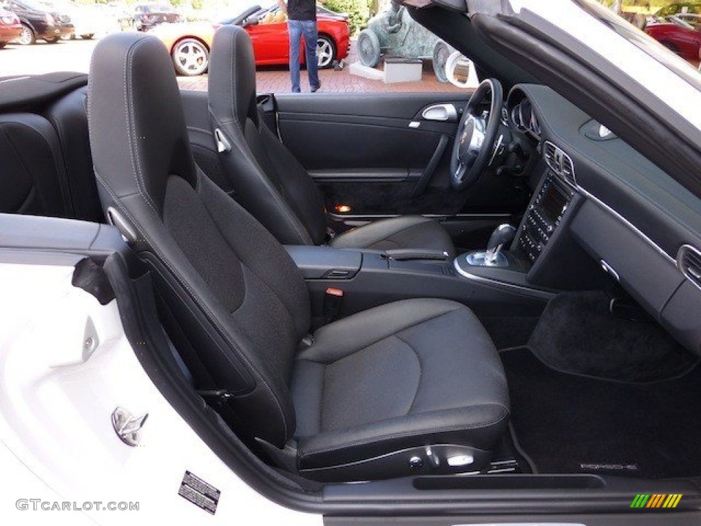 Black Interior 2010 Porsche 911 Turbo Cabriolet Photo #70559617