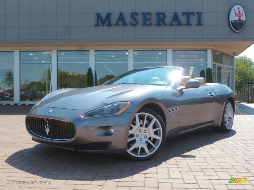 Grigio Alfieri (Grey) Maserati GranTurismo Convertible