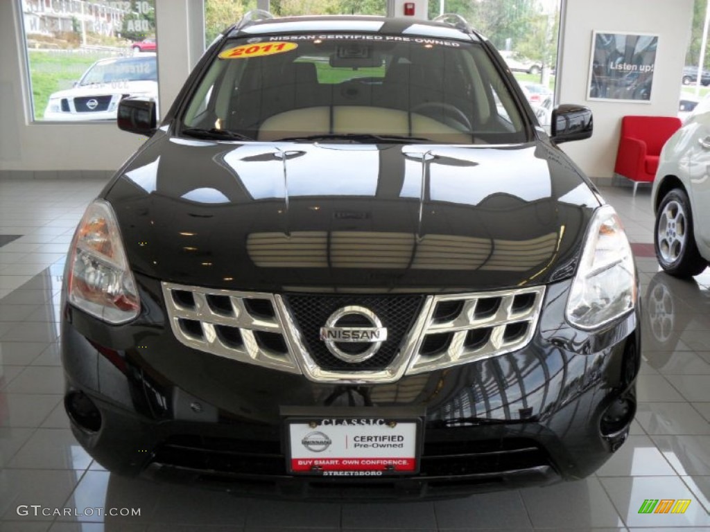 2011 Rogue SV AWD - Wicked Black / Black photo #3