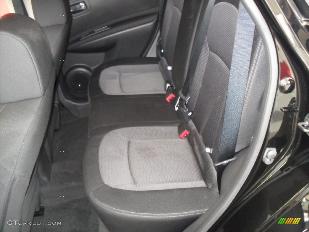2011 Rogue SV AWD - Wicked Black / Black photo #11