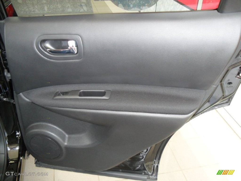 2011 Rogue SV AWD - Wicked Black / Black photo #21