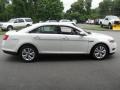 White Suede - Taurus SEL AWD Photo No. 8
