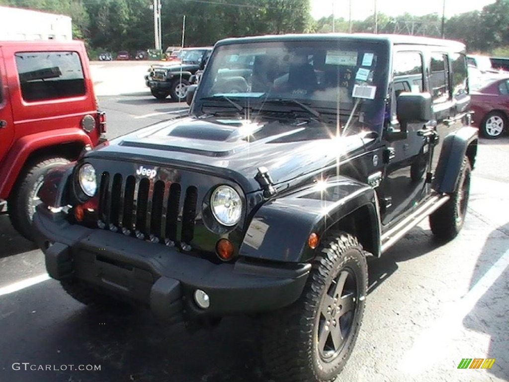 2012 Wrangler Unlimited Call of Duty: MW3 Edition 4x4 - Black / Call of Duty: Black Sedosa/Silver French-Accent photo #1