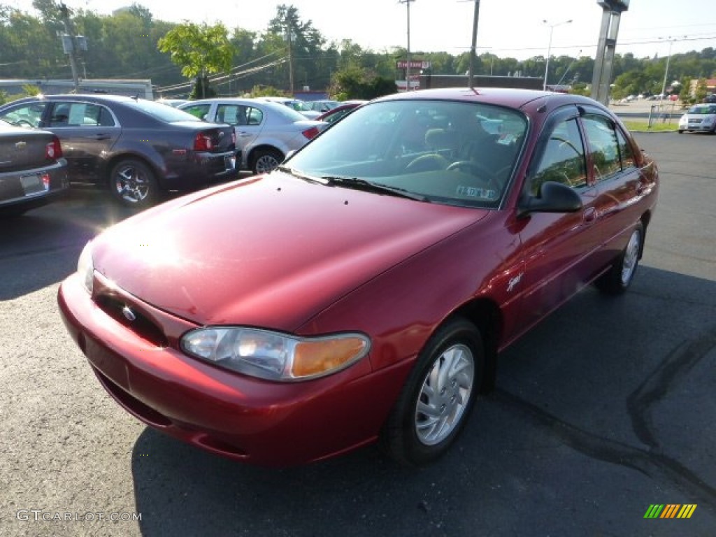 1998 Escort SE Sedan - Toreador Red Metallic / Beige photo #5