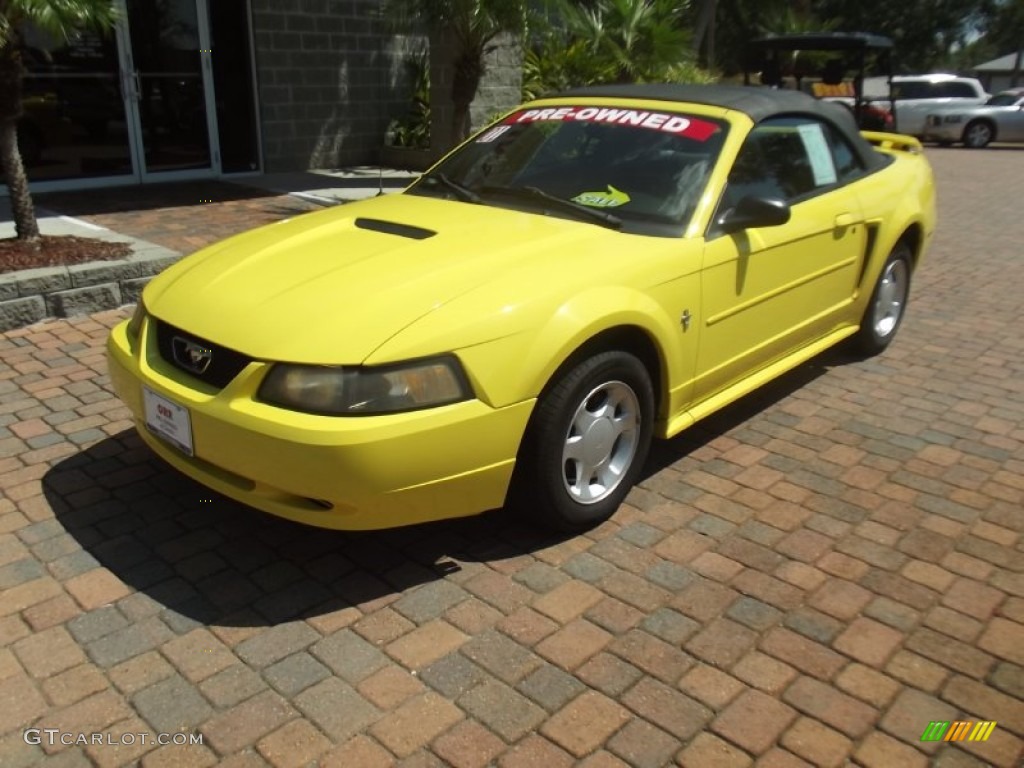 Zinc Yellow Metallic Ford Mustang