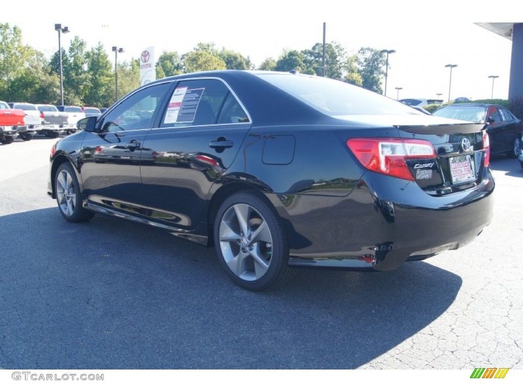 2012 Camry SE - Attitude Black Metallic / Black photo #3