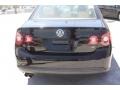 Black Uni - Jetta SE Sedan Photo No. 4