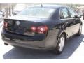Black Uni - Jetta SE Sedan Photo No. 5