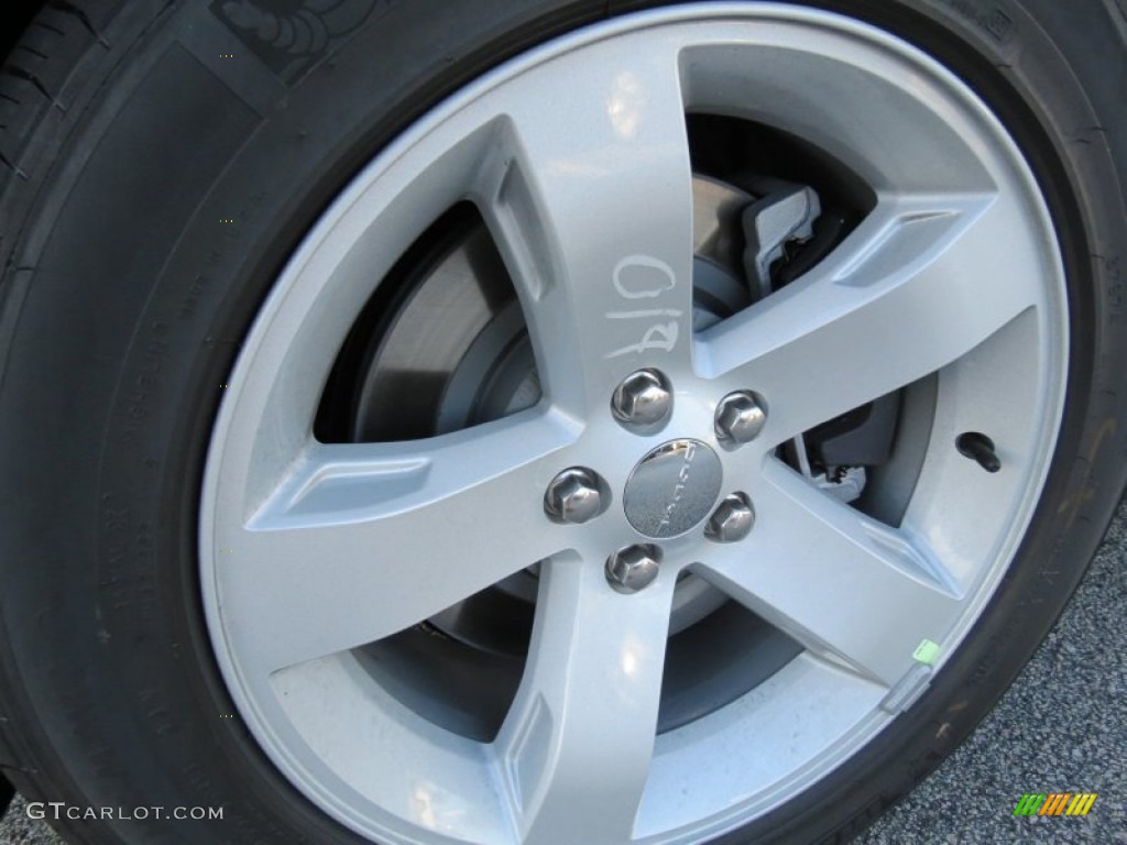 2013 Dodge Challenger R/T Wheel Photo #70575438