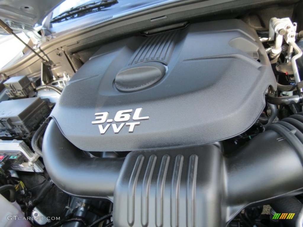 2013 Grand Cherokee Laredo - Winter Chill Pearl / Black photo #12