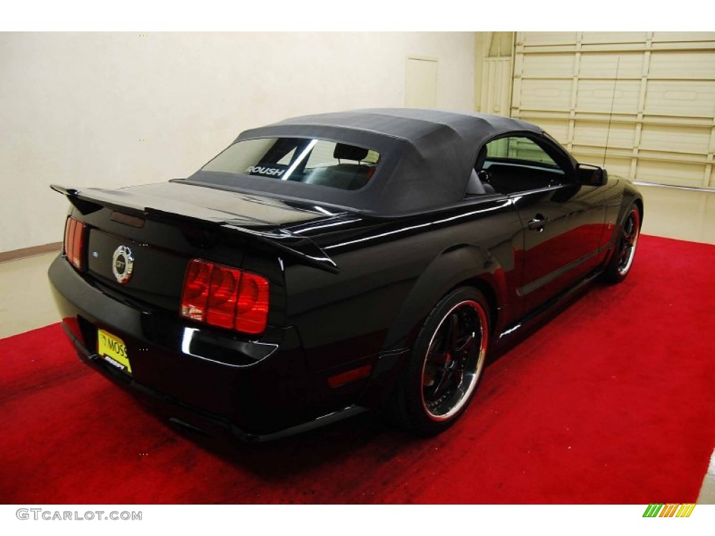 2005 Mustang GT Deluxe Convertible - Black / Dark Charcoal/Red photo #6