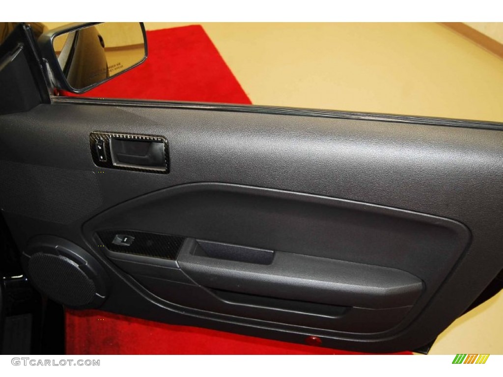 2005 Mustang GT Deluxe Convertible - Black / Dark Charcoal/Red photo #16