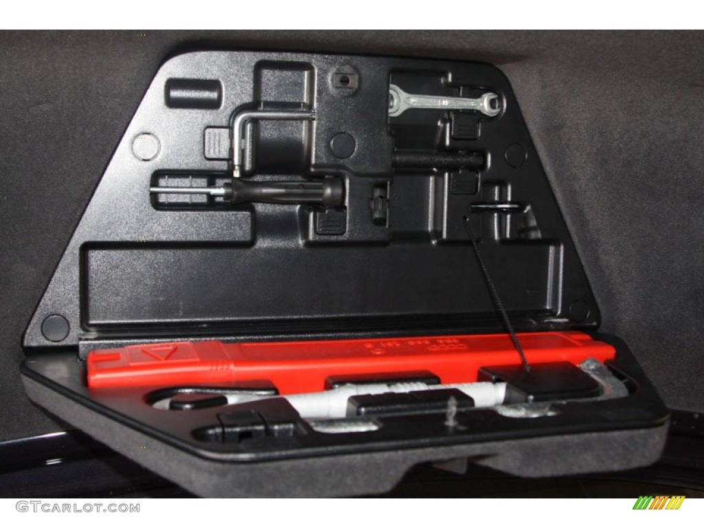 2006 A8 4.2 quattro - Oyster Grey Metallic / Black/Amaretto photo #35