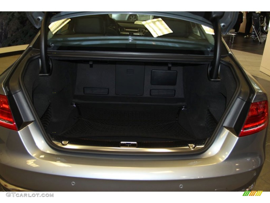 2013 Audi A8 L 4.0T quattro Trunk Photo #70578018