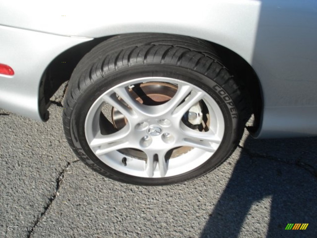 2004 Mazda MX-5 Miata LS Roadster Wheel Photos