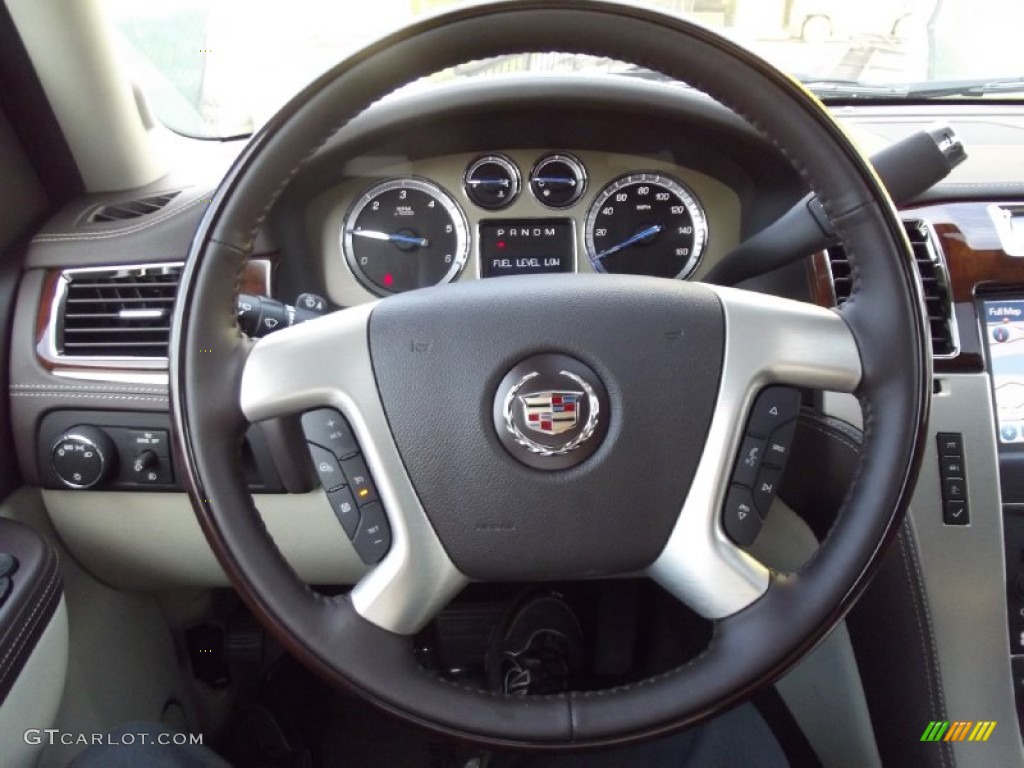 2013 Cadillac Escalade Platinum Cocoa/Light Linen Steering Wheel Photo #70579614