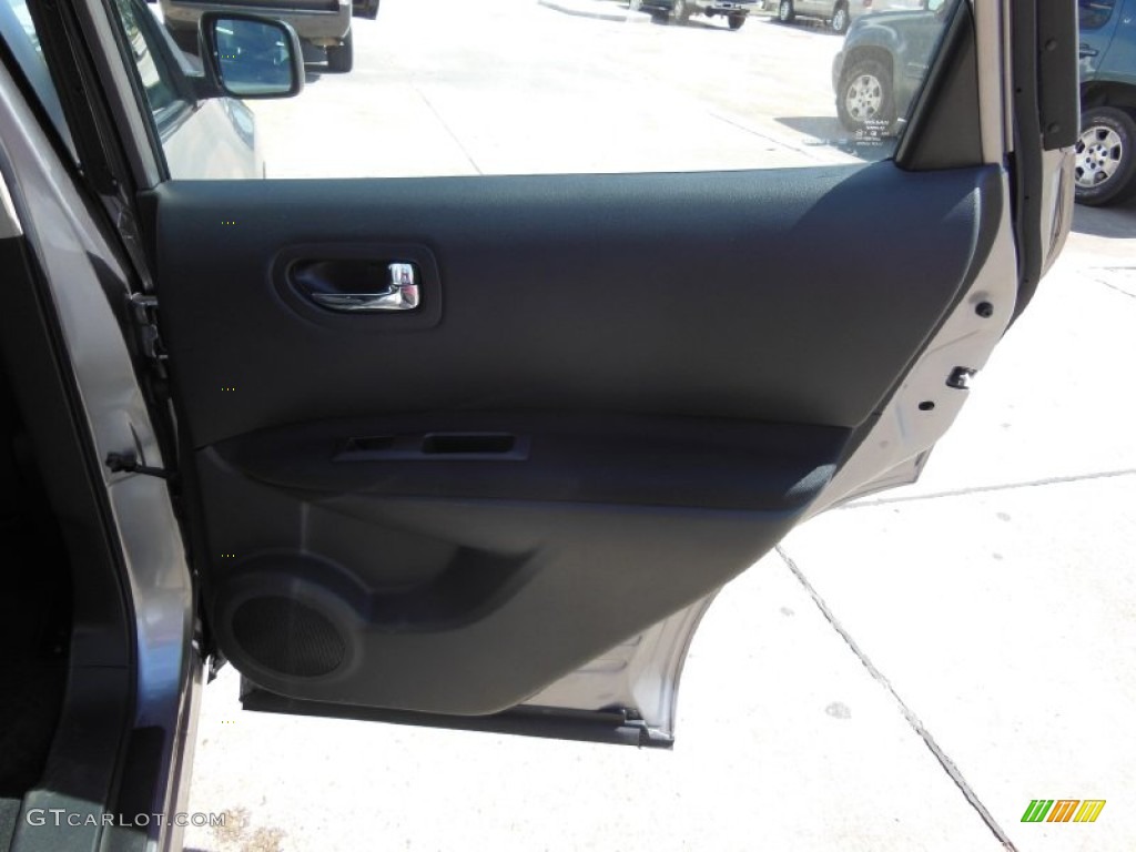 2011 Rogue S - Platinum Graphite / Black photo #9