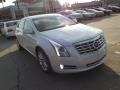 White Diamond Tricoat - XTS Premium FWD Photo No. 2
