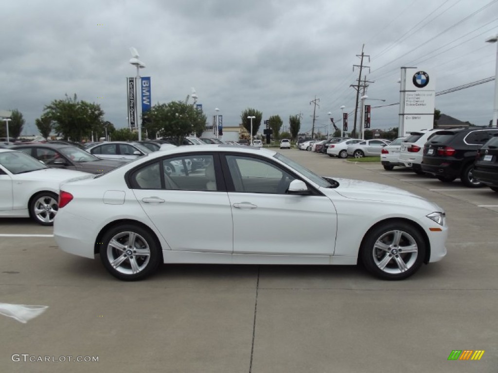 2013 3 Series 328i Sedan - Alpine White / Venetian Beige photo #6