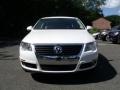 Candy White - Passat Komfort Sedan Photo No. 12