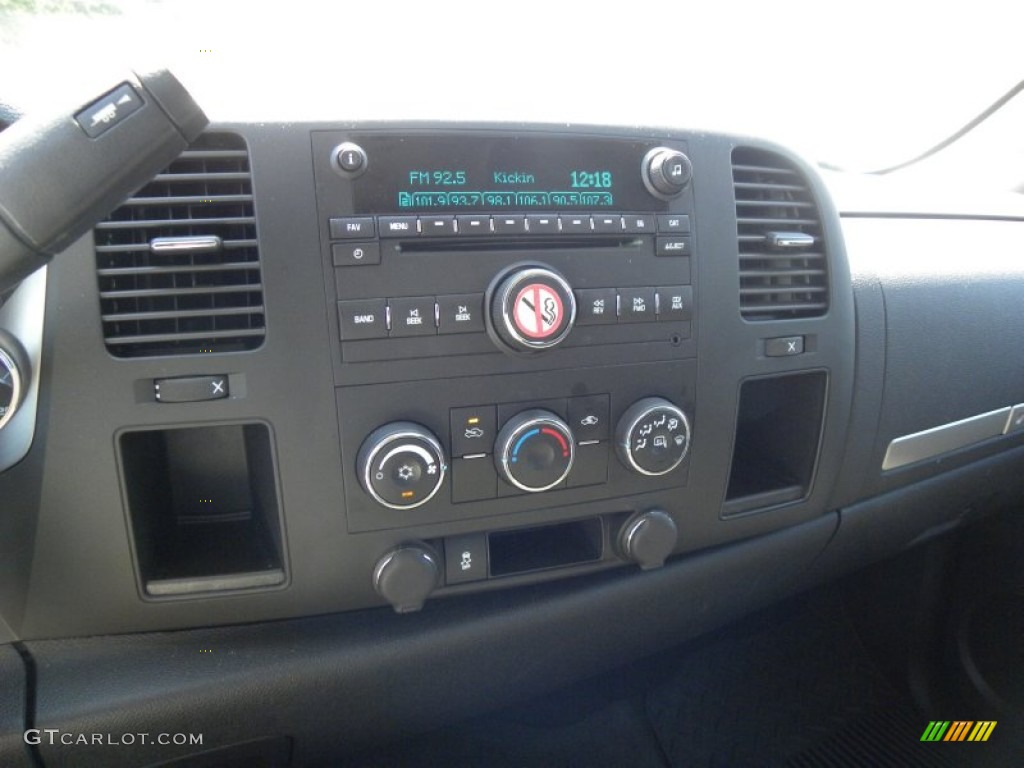 2012 Silverado 1500 LT Extended Cab - Victory Red / Ebony photo #17