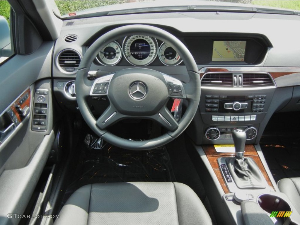 2013 Mercedes-Benz C 250 Luxury Black Dashboard Photo #70589442