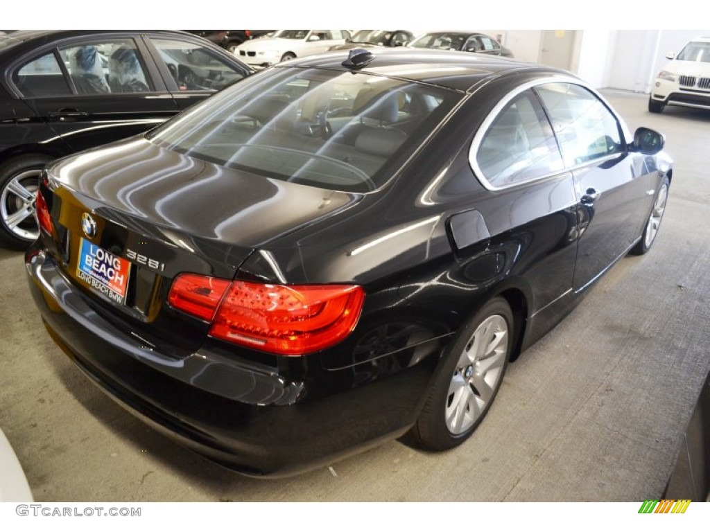 2013 3 Series 328i Coupe - Jet Black / Black photo #4