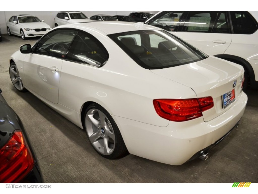 2013 3 Series 335i Coupe - Alpine White / Black photo #4