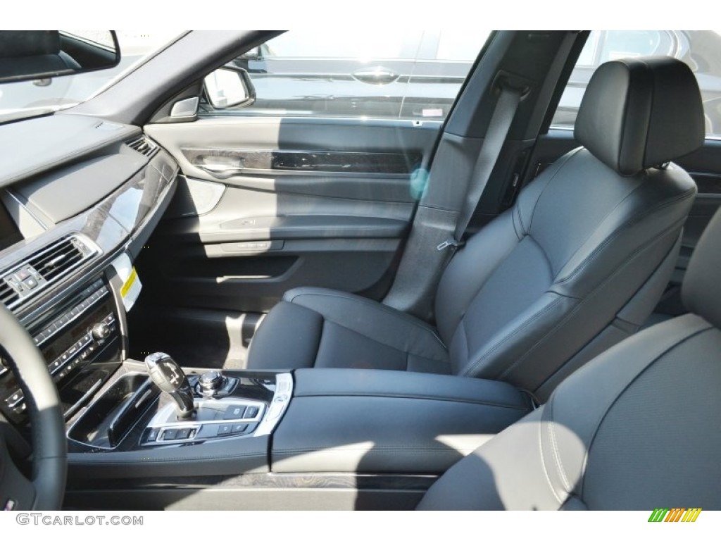 2013 BMW 7 Series 750i Sedan Front Seat Photo #70591842