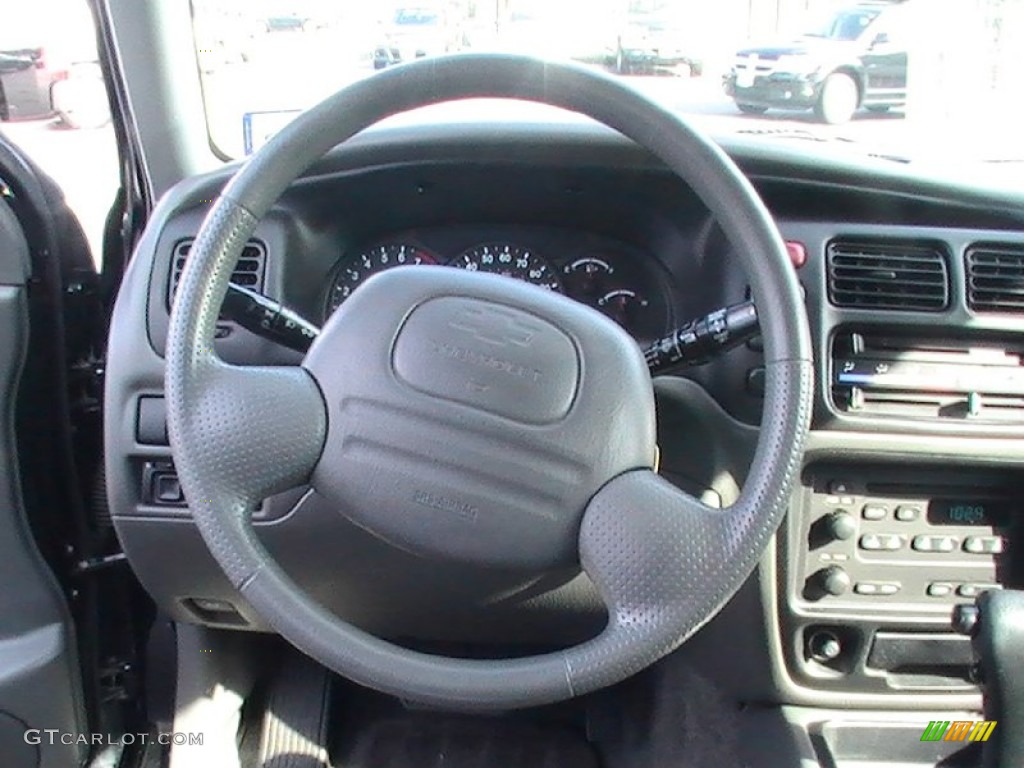 2004 Chevrolet Tracker ZR2 4WD Steering Wheel Photos